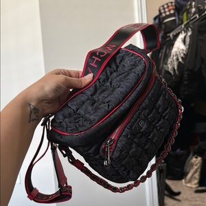 Michael Kors Quilted Black and Red Crossbody Bag

HARD TO FIND - LIMITED EDITION